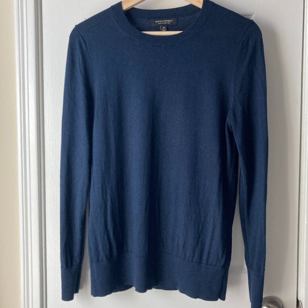 BANANA REPUBLIC Women's Silk Cashmere Blend Crew Neck Sweater, Navy, Size M